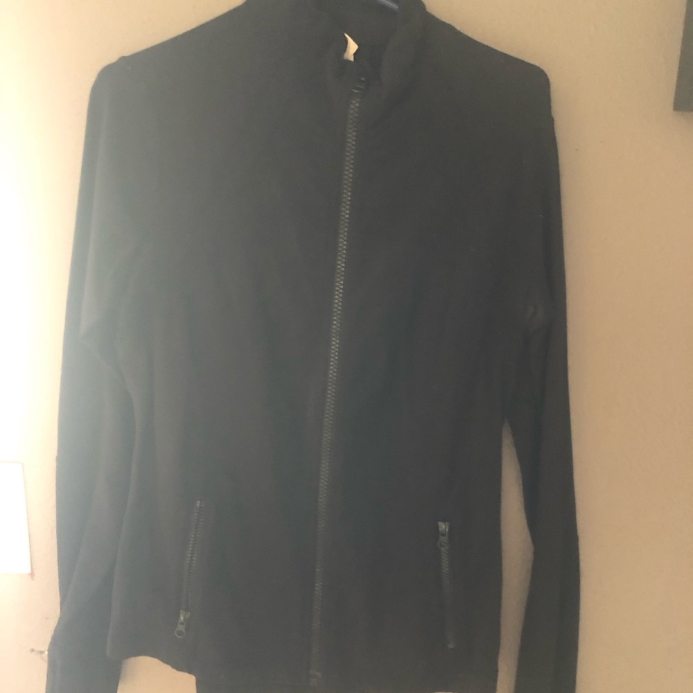 Black lululemon fitted jacket